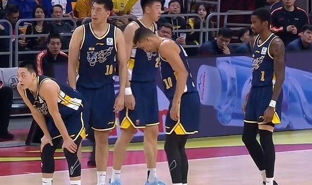 NBA直播-广东vs吉林前瞻：胡明轩状态持续复苏引关注 曾繁日率队反戈旧主