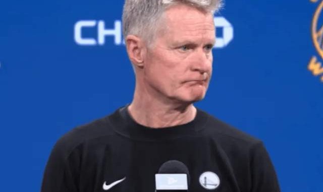 胜国王采访！科尔更新三伤员，格林展望附加赛，库里爆赞巴锡作用|斯蒂芬·库里|德雷蒙德·格林|勇士|洛杉矶湖人队|艾尔-霍福德_新浪体育_新浪新闻