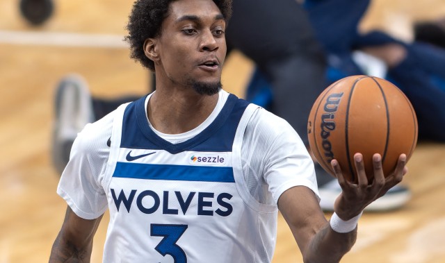 兰德尔称麦丹转身暴扣是完美收尾！麦丹：我不会参加扣篮大赛