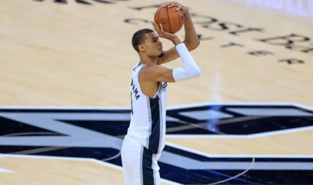 NBA直播-帕金斯：在以后GOAT的讨论中，名字将会是乔詹和文班