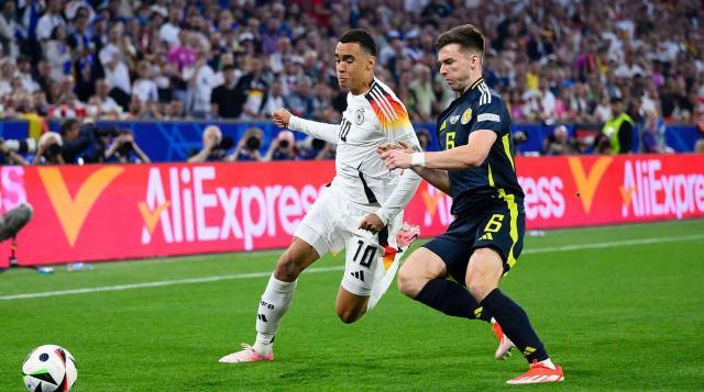 1718406520916084533.jpg 1718406520916084533.jpg